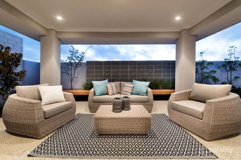 Property photo of 17 Bellefontaine Grove Mindarie WA 6030