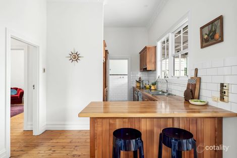 Property photo of 2 Crawley Street Reservoir VIC 3073