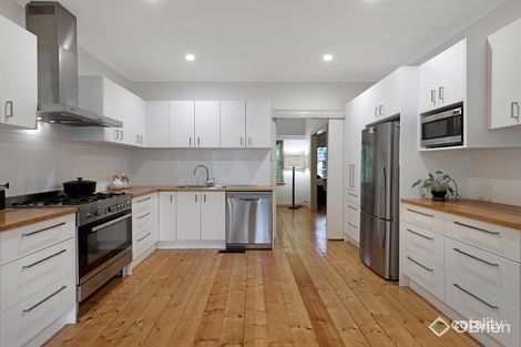 Property photo of 13 Franklyn Street Huntingdale VIC 3166