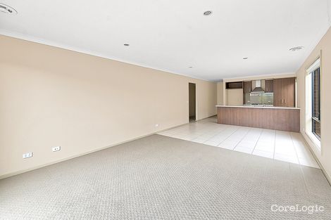 Property photo of 15 Hestia Avenue Cranbourne West VIC 3977