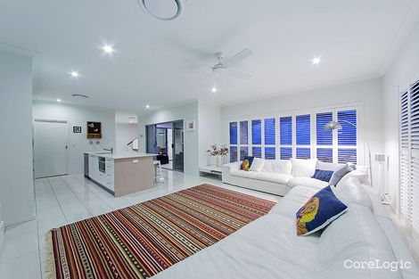 Property photo of 37 Margaret Crescent Wakerley QLD 4154