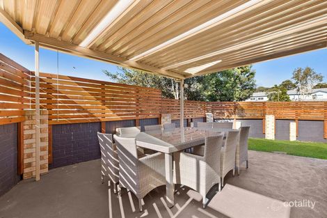 Property photo of 18 Aurora Place Bateau Bay NSW 2261