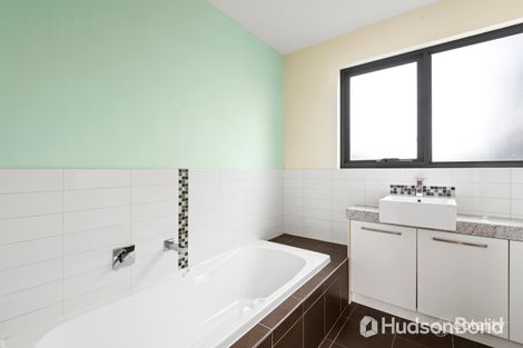 Property photo of 13/1 Kenilworth Parade Ivanhoe VIC 3079