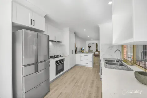 Property photo of 46 Farmview Drive Cranebrook NSW 2749