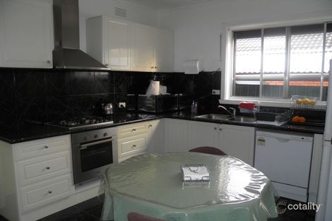 Property photo of 22 Harmon Avenue St Albans VIC 3021