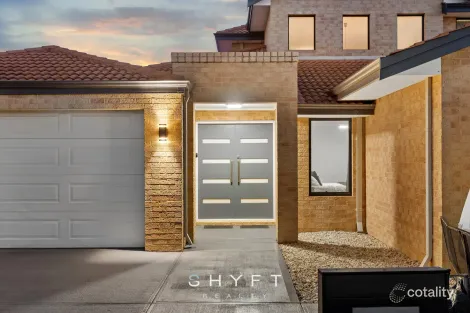 Property photo of 4 Manta Pass Mindarie WA 6030