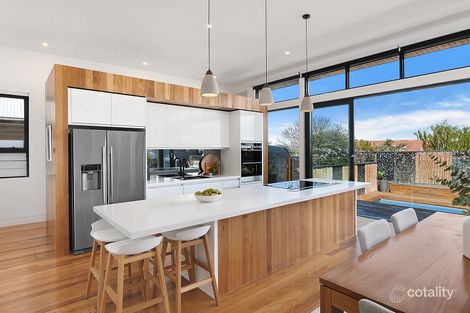 Property photo of 273 Autumn Street Manifold Heights VIC 3218