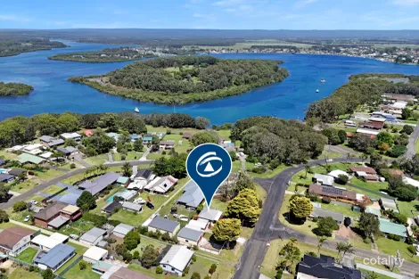 Property photo of 2 Otranto Avenue Orient Point NSW 2540