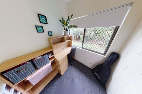 Property photo of 2/7 Academy Close White Rock QLD 4868