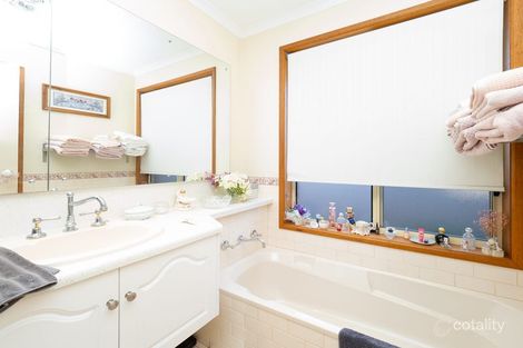 Property photo of 4 Yarnbury Road Elizabeth North SA 5113