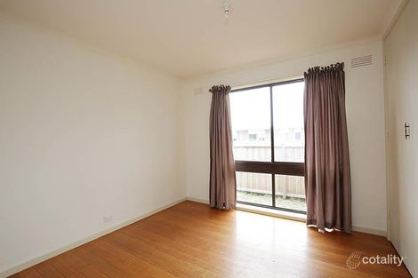 Property photo of 2 Casaceli Court Whittington VIC 3219