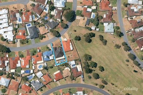 Property photo of 19 Moreton Crescent Warnbro WA 6169