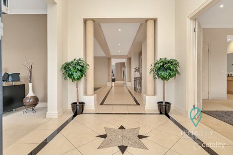 Property photo of 14 Brewster Way Taylors Hill VIC 3037