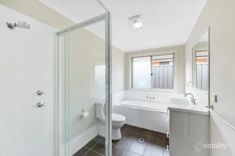 Property photo of 23 Undercliff Street Cliftleigh NSW 2321