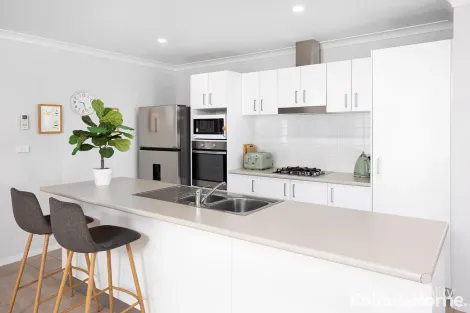 Property photo of 5 Beech Street Forest Hill NSW 2651