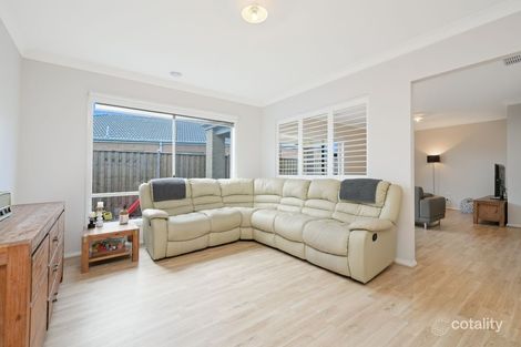 Property photo of 26 Ayredale Street Clyde VIC 3978
