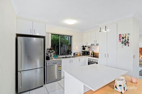 Property photo of 6 Codrington Circuit Pacific Pines QLD 4211
