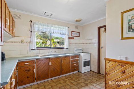 Property photo of 8 Cheviot Avenue Coldstream VIC 3770