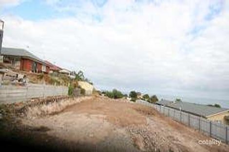11 Kodaro Rd, Hallett Cove, SA 5158