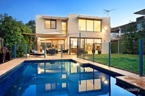 13 Knox St, Malvern East, VIC 3145