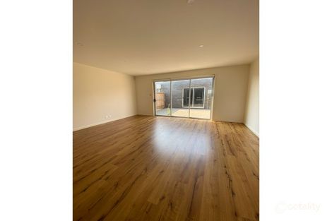 245 Dunnings Rd, Point Cook, VIC 3030