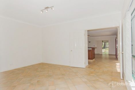 Property photo of 17 Emungerie Grove Karana Downs QLD 4306