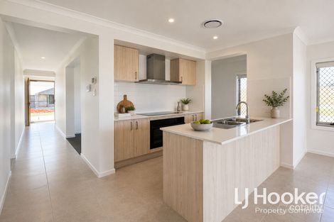 26 Bunyeroo St, Yarrabilba, QLD 4207