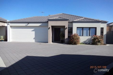 3/6 Bologna Vsta, Landsdale, WA 6065
