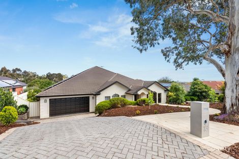 13 Cumming St, Craigburn Farm, SA 5051