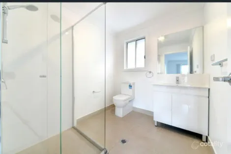 Property photo of 16 Masters Circuit Colebee NSW 2761