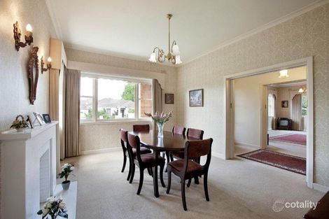 Property photo of 48 Inverness Way Balwyn North VIC 3104