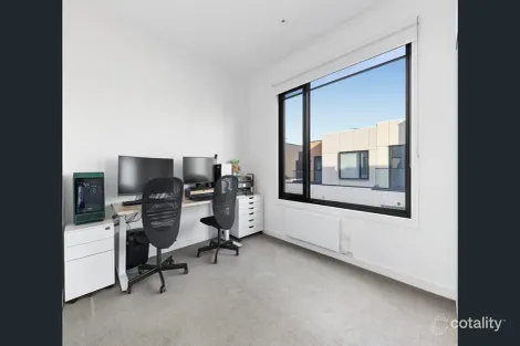 Property photo of 35 Orchid Drive Keysborough VIC 3173