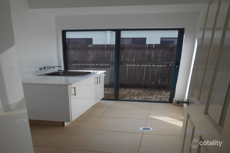 Property photo of 9 Sunbird Close Craiglie QLD 4877