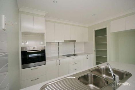 Property photo of 62 Lennox Circuit Pottsville NSW 2489