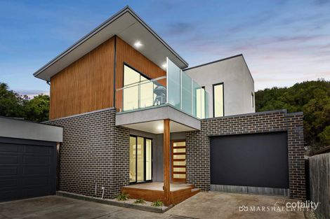 Property photo of 8 Ti-Tree Grove Mornington VIC 3931