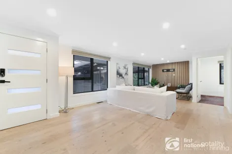 Property photo of 21 James Cook Drive Cranbourne VIC 3977
