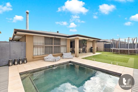 Property photo of 8 Kidman Circuit Thornlands QLD 4164