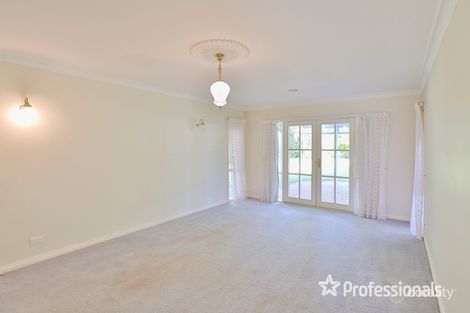 Property photo of 15 Garden Court Mildura VIC 3500