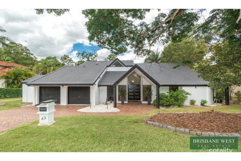 43 Ngeringa Cres, Chapel Hill, QLD 4069