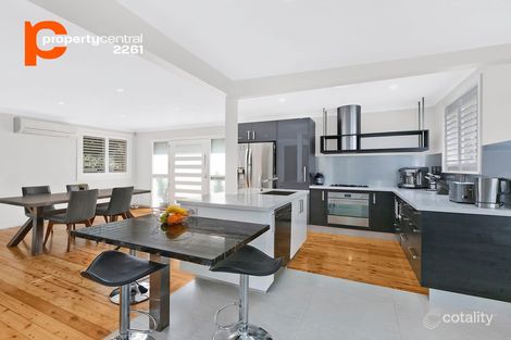Property photo of 30 Shannon Parade Berkeley Vale NSW 2261