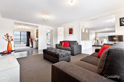 Property photo of 37 Timbertop Drive Doreen VIC 3754
