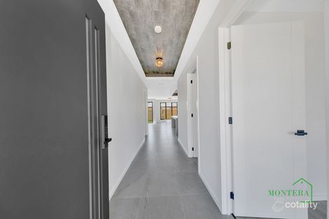 Property photo of 4 Belson Street Mickleham VIC 3064