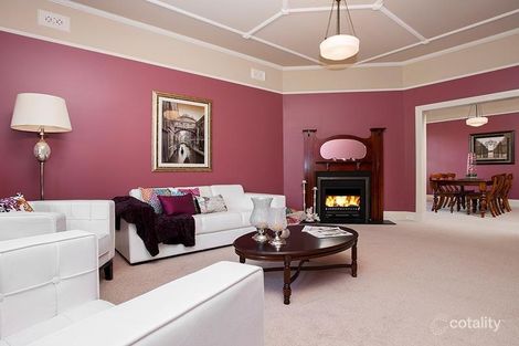 Property photo of 24 Roberts Street Essendon VIC 3040