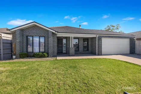 37 Thwaites Rd, Pakenham, VIC 3810