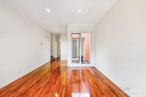 Property photo of 7 Maraquita Grove Hawthorn East VIC 3123