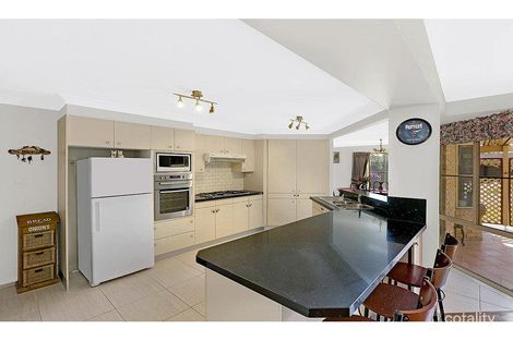 Property photo of 6 Tully Place Berkeley Vale NSW 2261