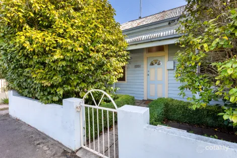Property photo of 315 Peel Street North Black Hill VIC 3350