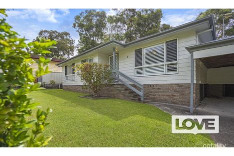 8 Southern Cross Dr, Woodrising, NSW 2284