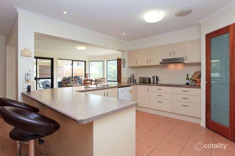 Property photo of 30 Boyanda Street Wishart QLD 4122