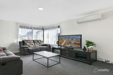 Property photo of 1/11 Walter Street Cranbourne VIC 3977
